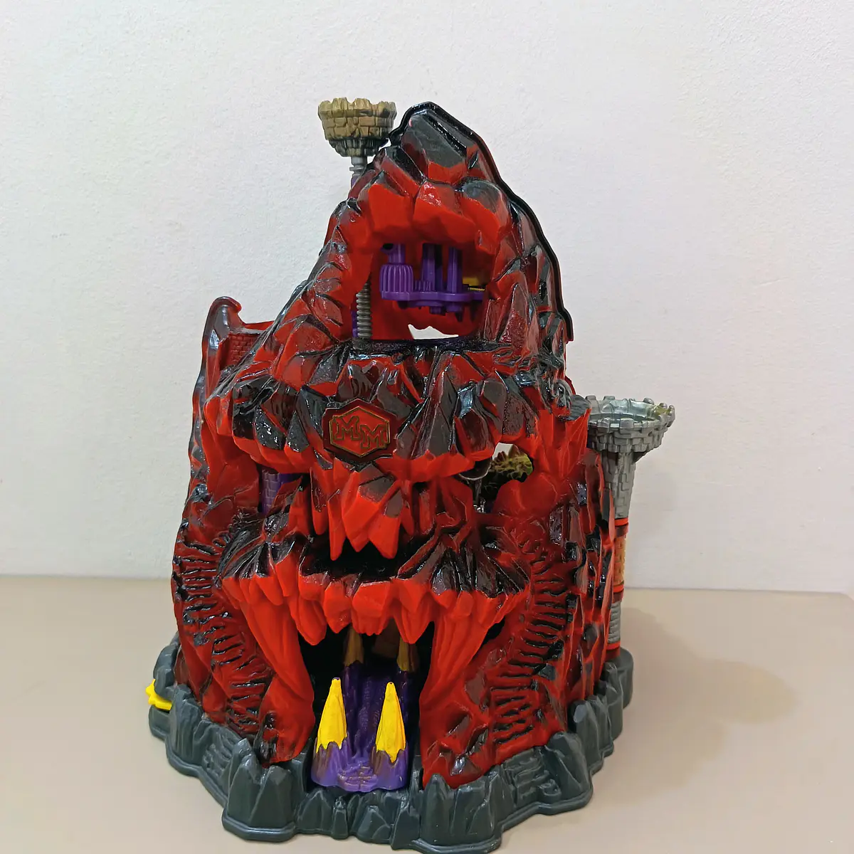 SKULL MOUNTAIN 
