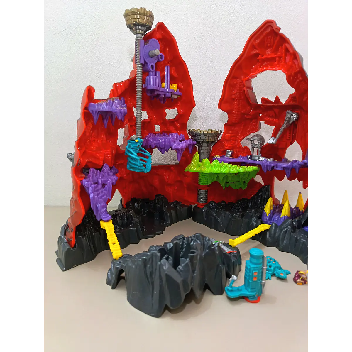 SKULL MOUNTAIN 