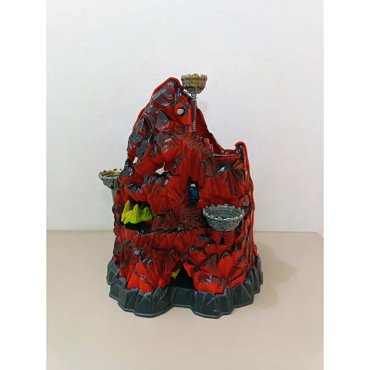 SKULL MOUNTAIN 