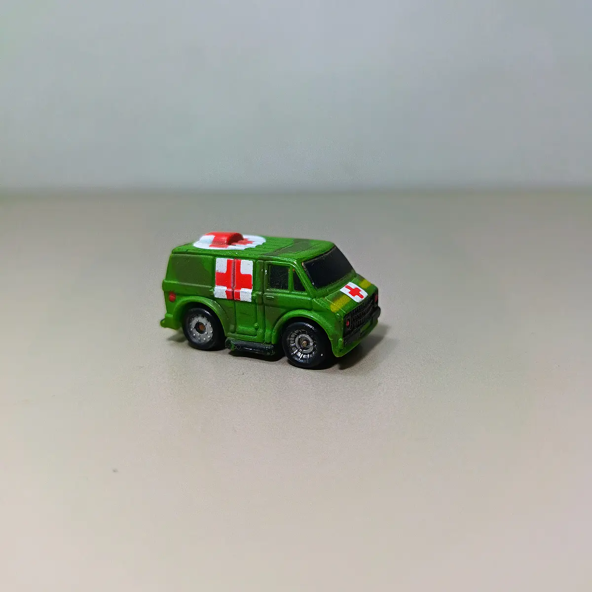MILITARY AMBUMANCE MICROMACHINES