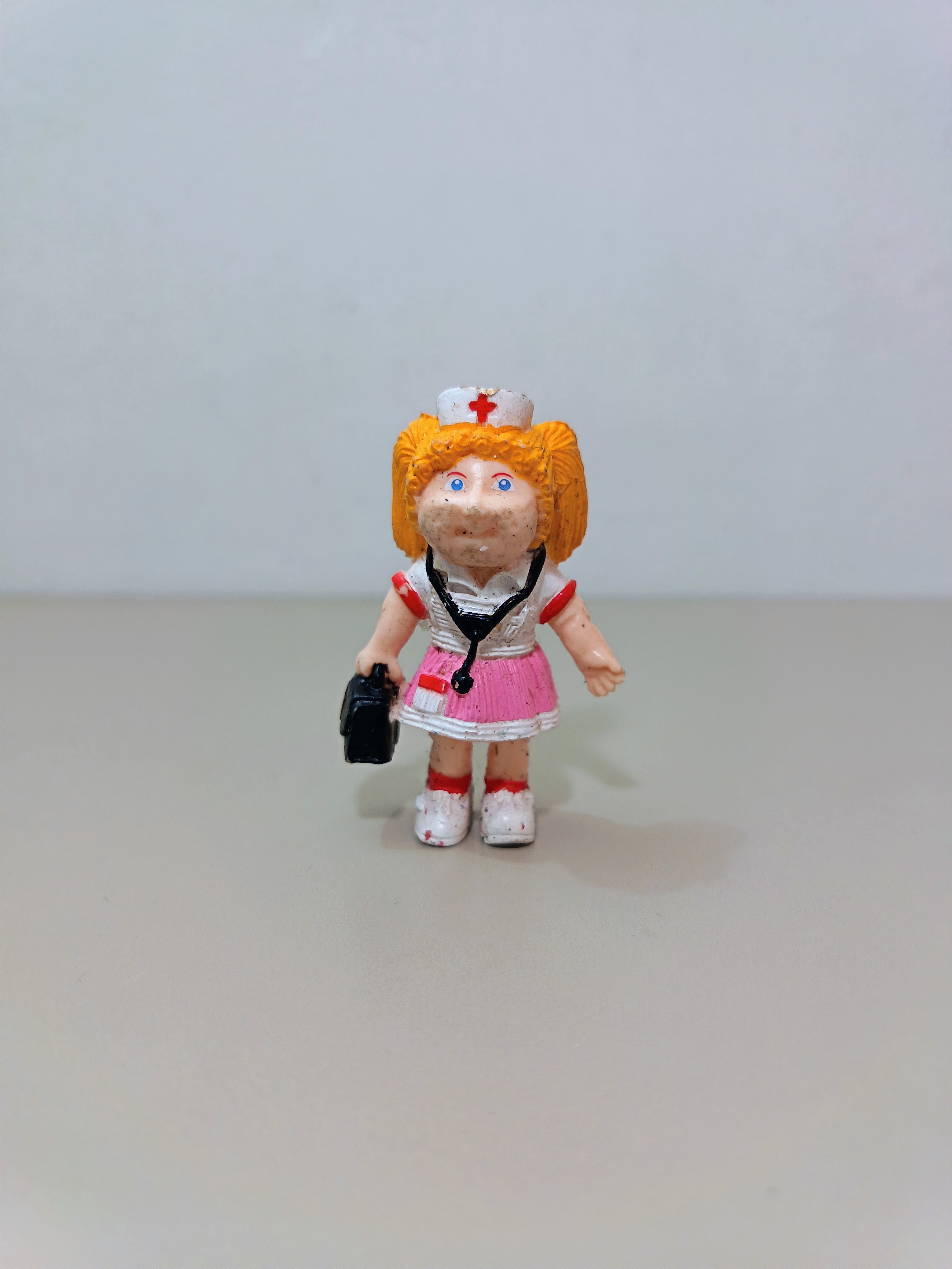 GIRL NURSE, GARBAGE PATCH AÑO 1984