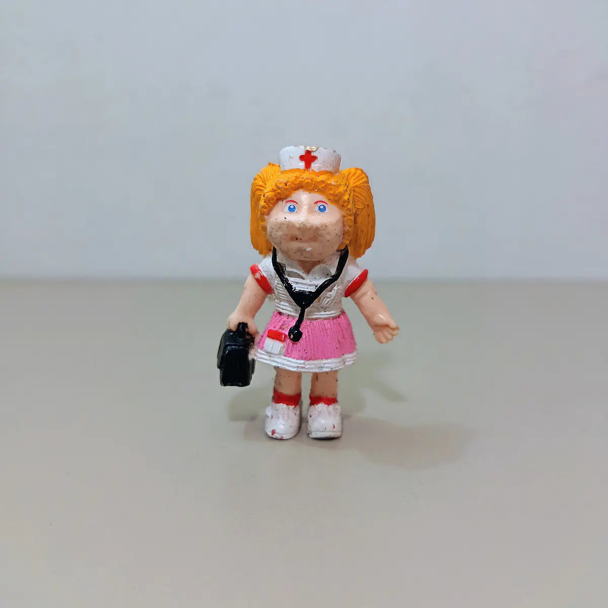 GIRL NURSE, GARBAGE PATCH AÑO 1984