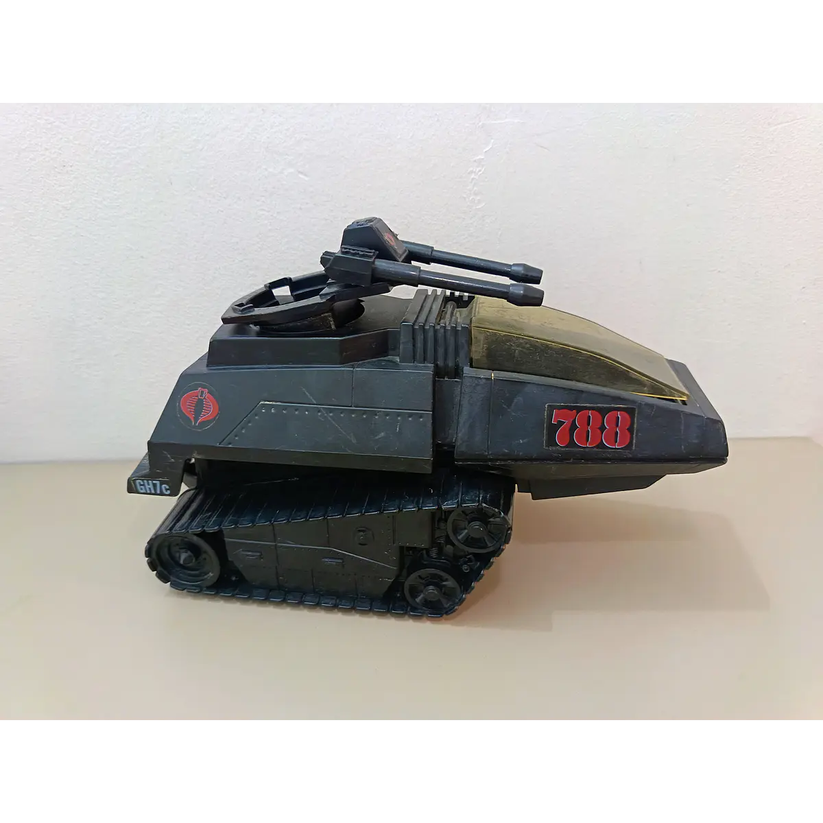 HISS TANK 