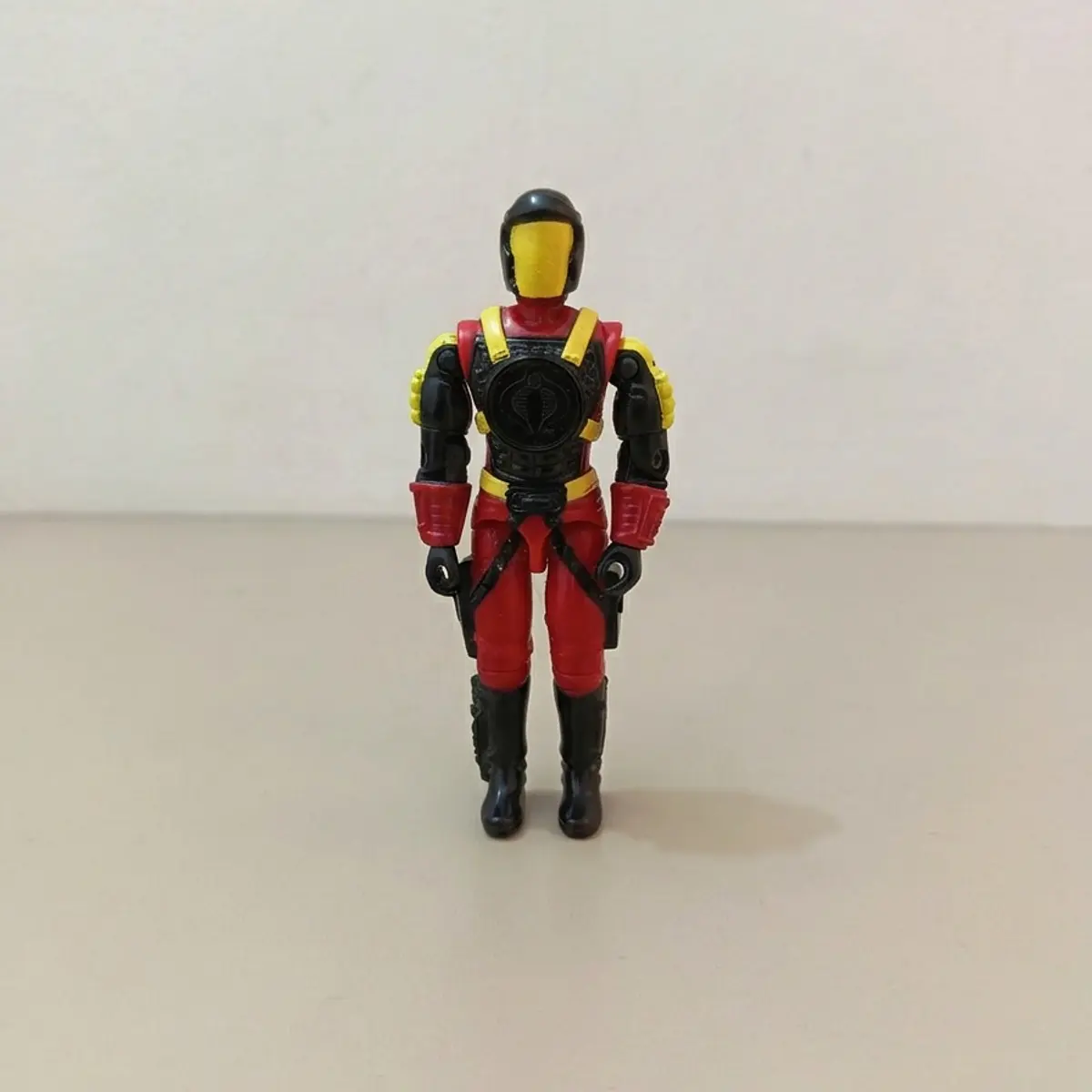 CRIMSON GUARD COMMANDER V1