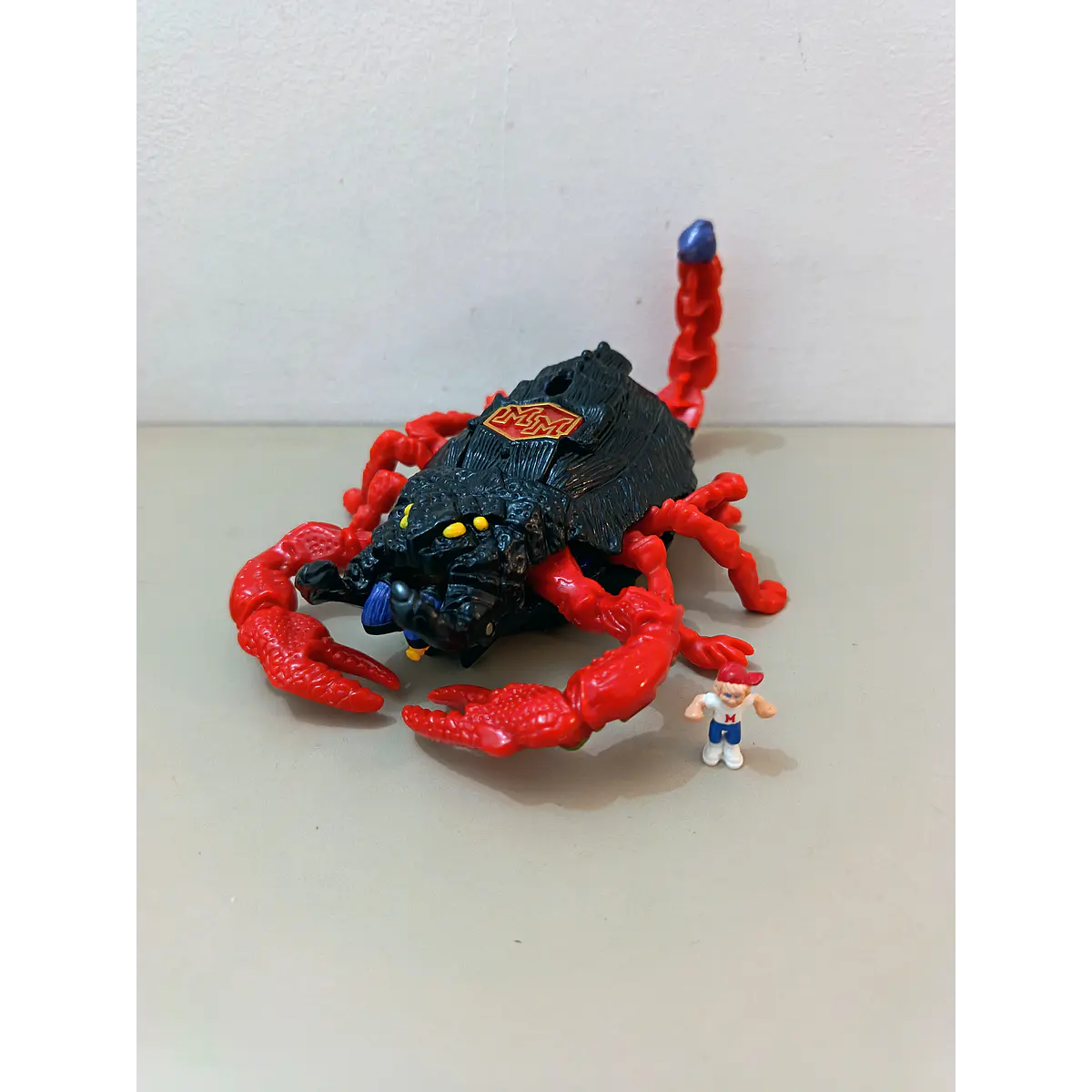 STINGS SCORPION