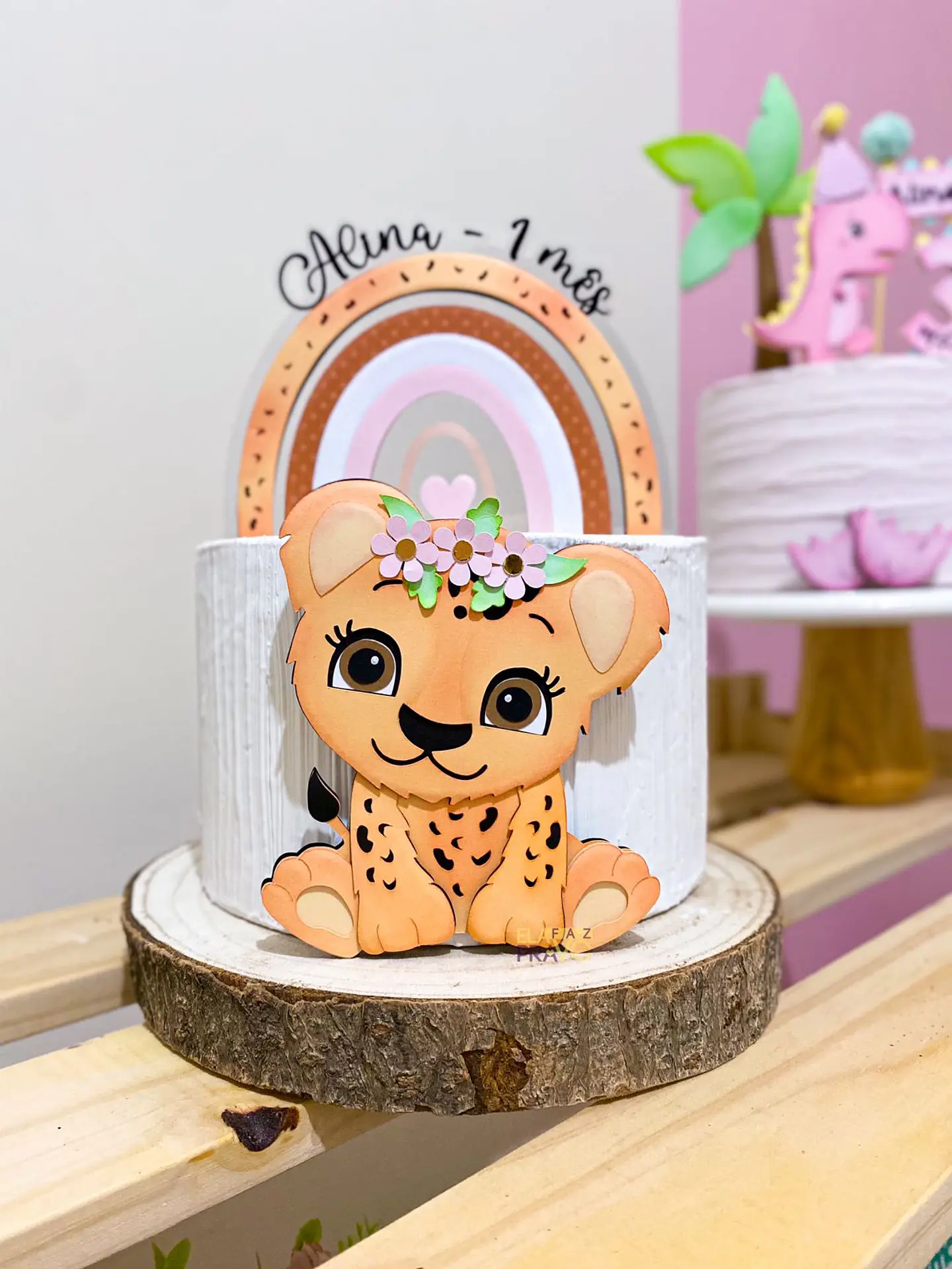 Arquivo Topo de Bolo Animais Oncinha Arco íris 1