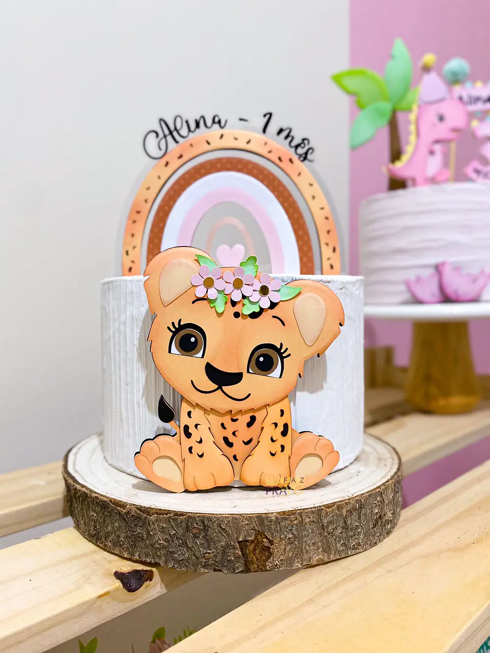 Arquivo Topo de Bolo Animais Oncinha Arco íris 1