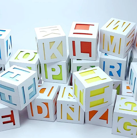 Arquivo de Corte Cubo Alfabeto