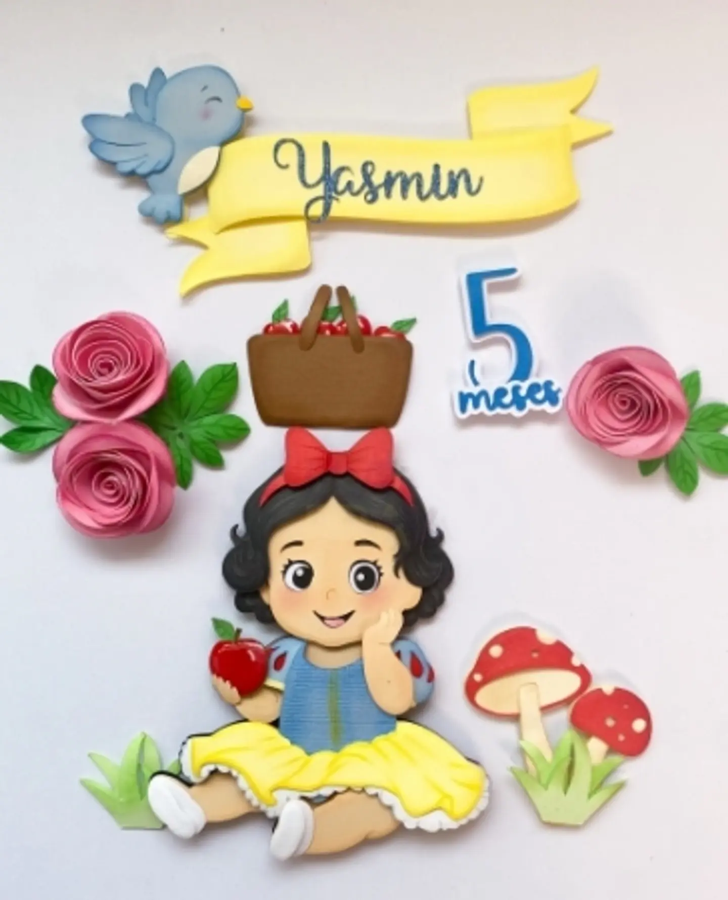 Arquivo Topo de Bolo Bebê Vestida de Branca de Neve 1