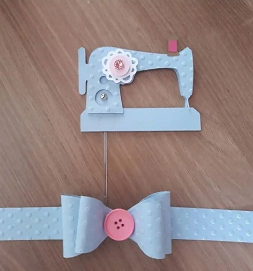 Arquivo Topo de Bolo Máquina de Costura 1
