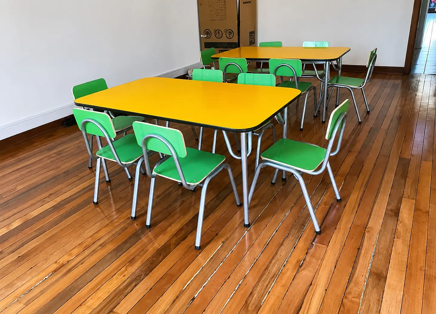 Mesa kinder 120 x 70 cm. 2