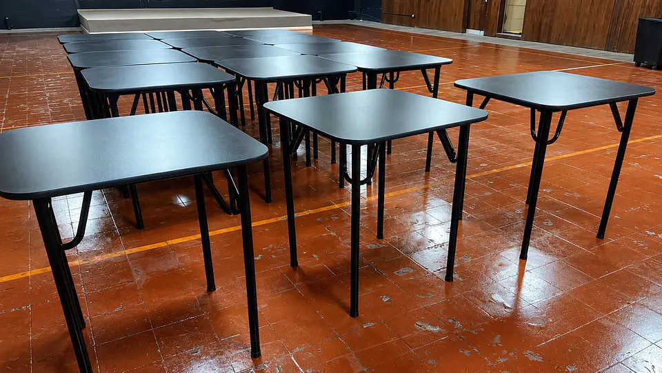 Mesa 60 x 60 / 70 x 70 cm. 2