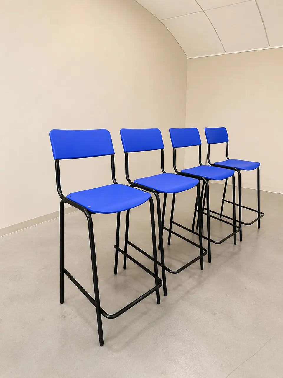 Piso taburete polipropileno 2