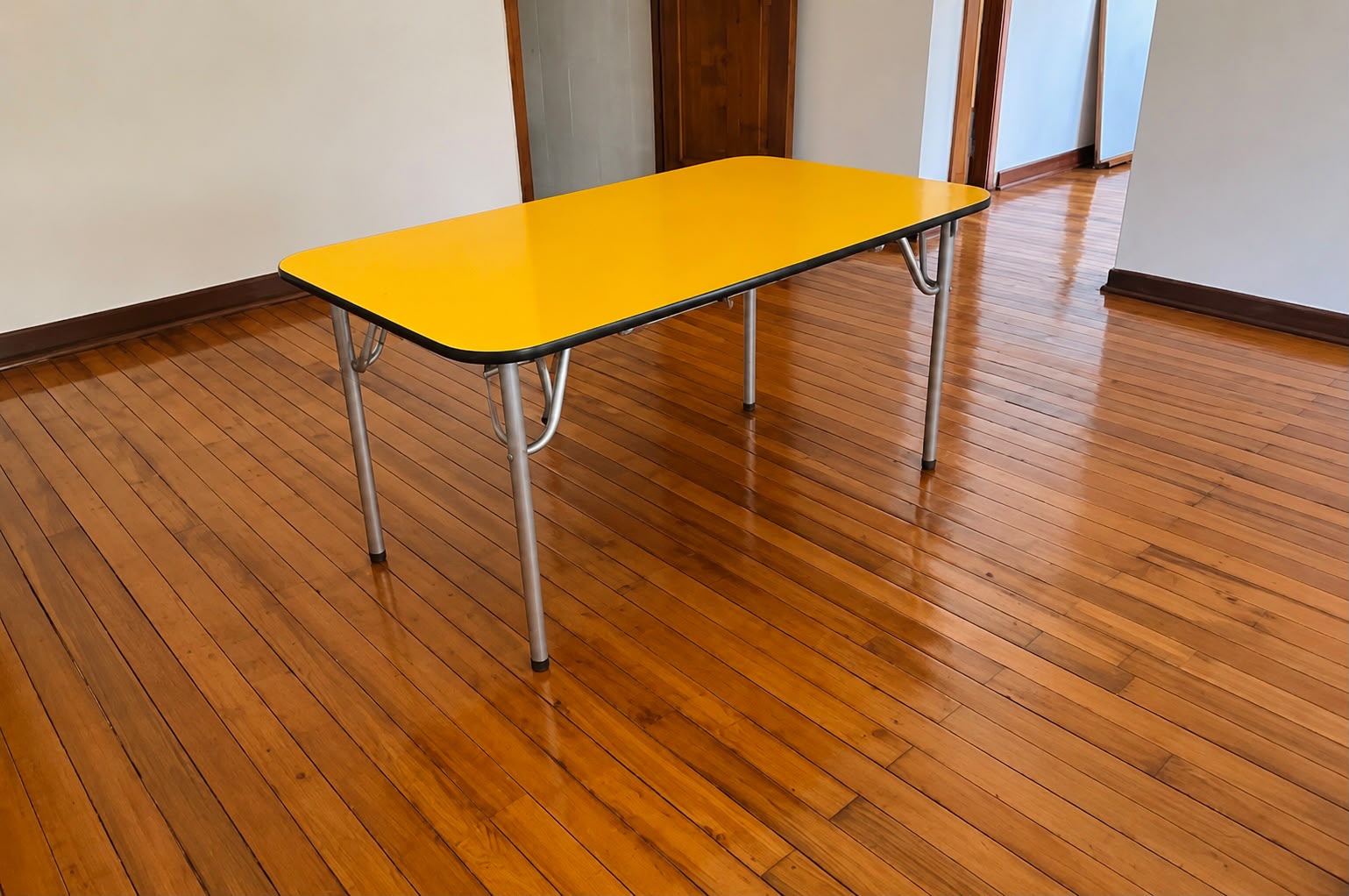 Mesa kinder 120 x 70 cm.