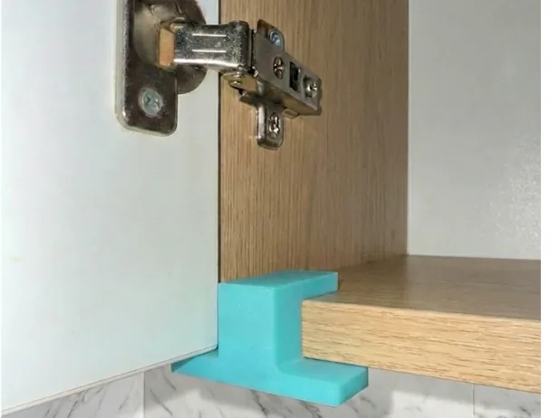 Plantilla para Montaje a Ras de Puertas de Armario 1