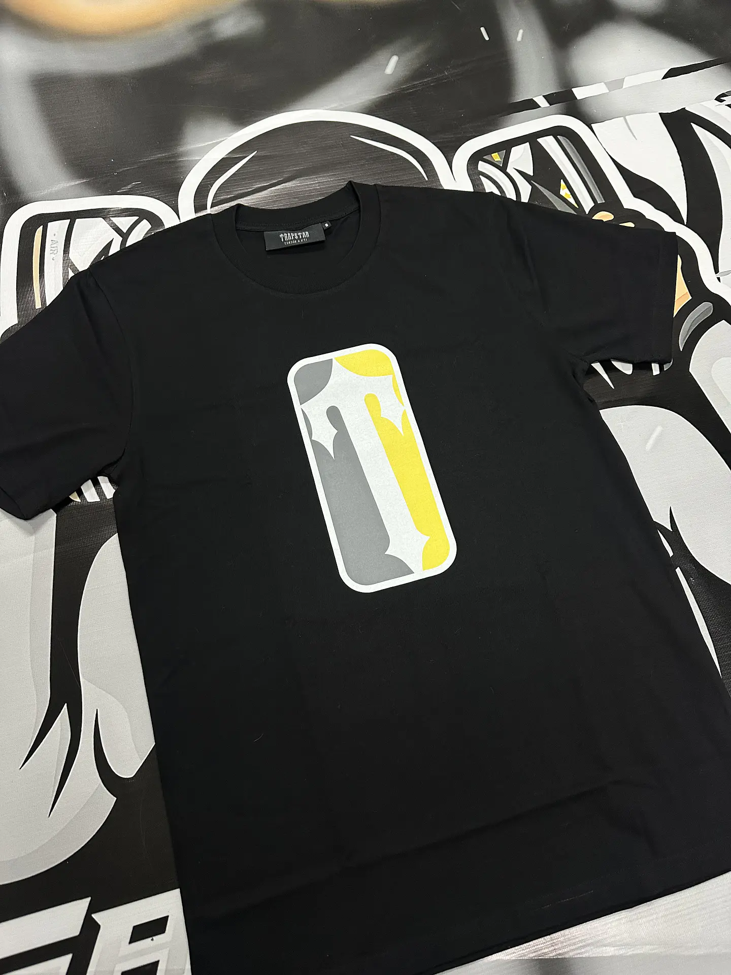 Camiseta Trapstar x centralcee 2