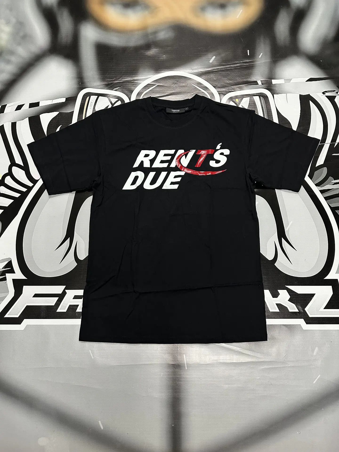 Camiseta Trapstar Rents due 1