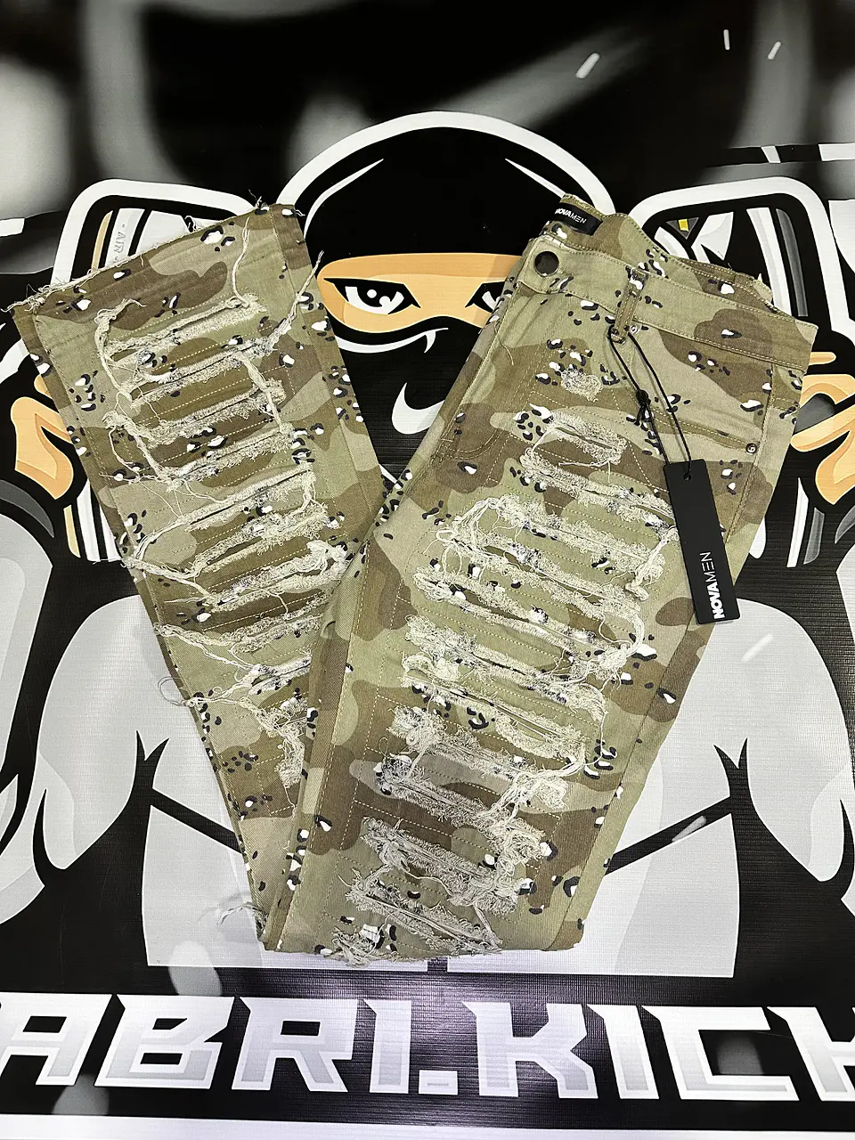 Jeans Fashion Nova Camo Flaree  5