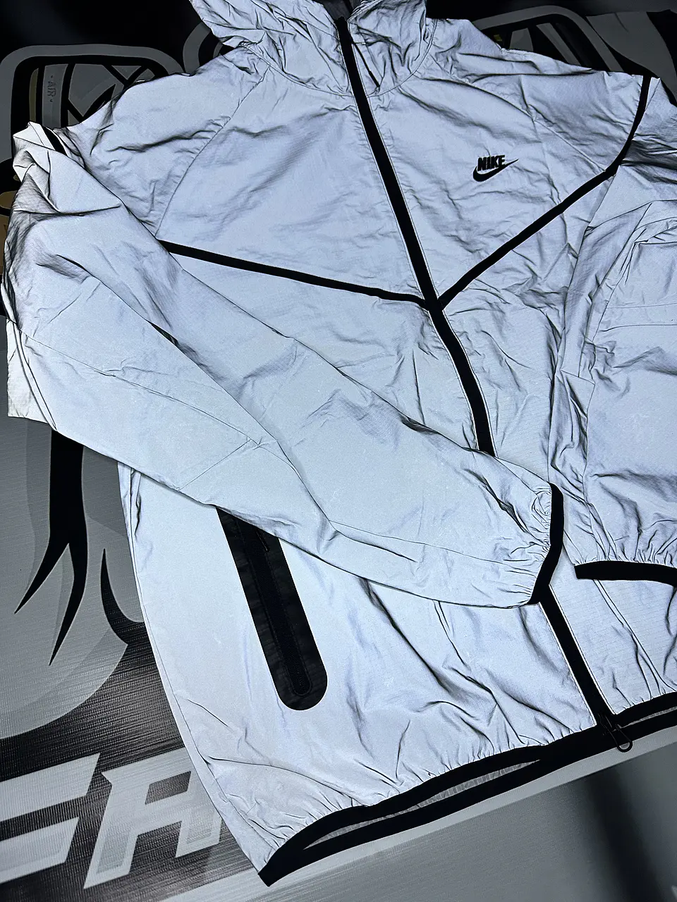 Nike Tech Woven Flash Reflective Full Zip Jacket 3