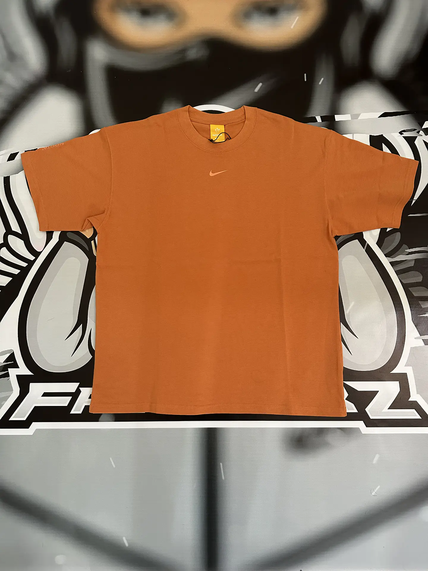 Camiseta nocta Orange 1