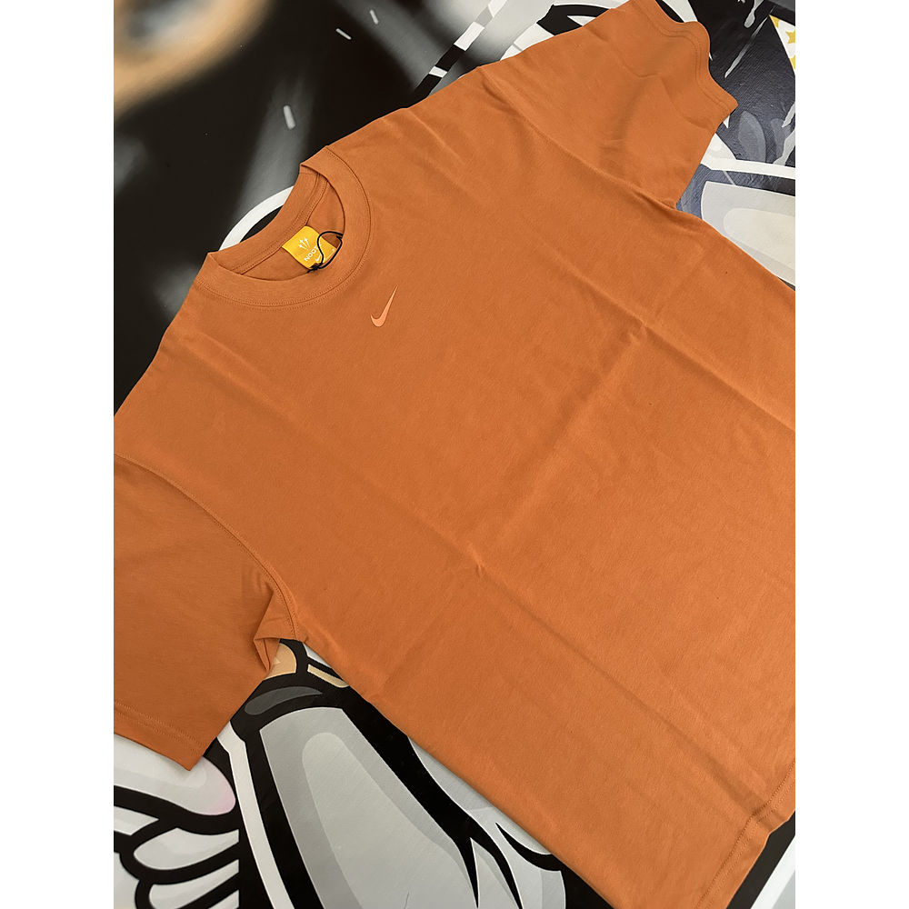 Camiseta nocta Orange
