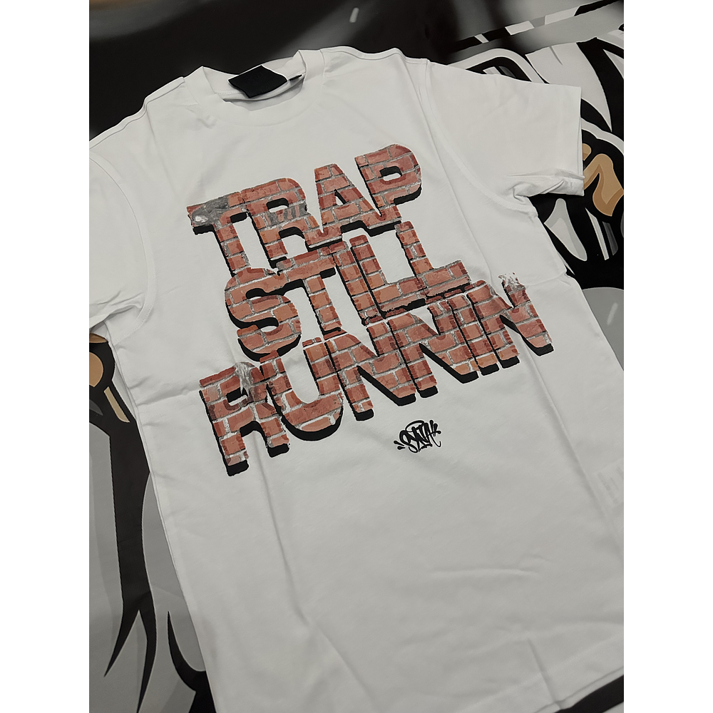 Camiseta Syna world Trap Still Runnin