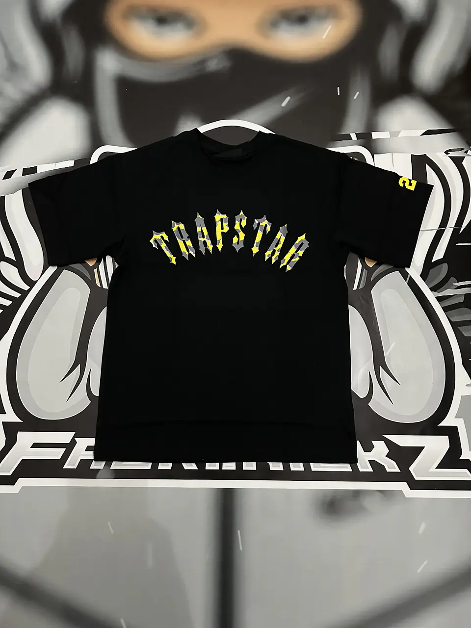 Camiseta trapstar central cee black 1
