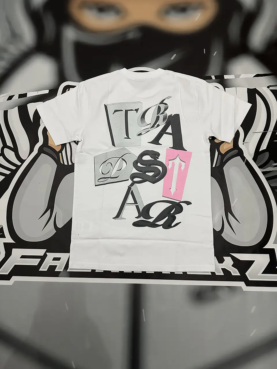 Camiseta trapstar TS Scrip pink White 3