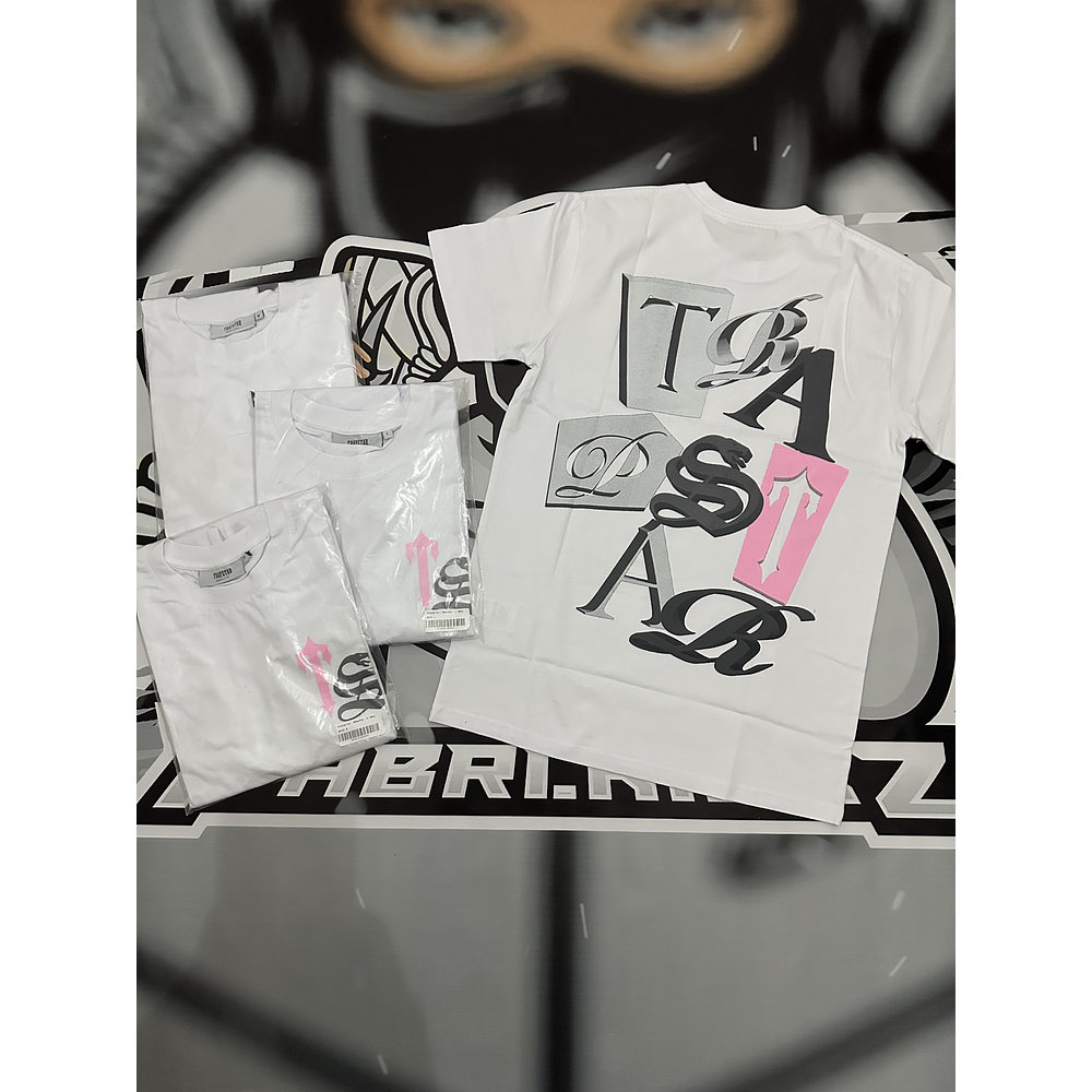 Camiseta trapstar TS Scrip pink White