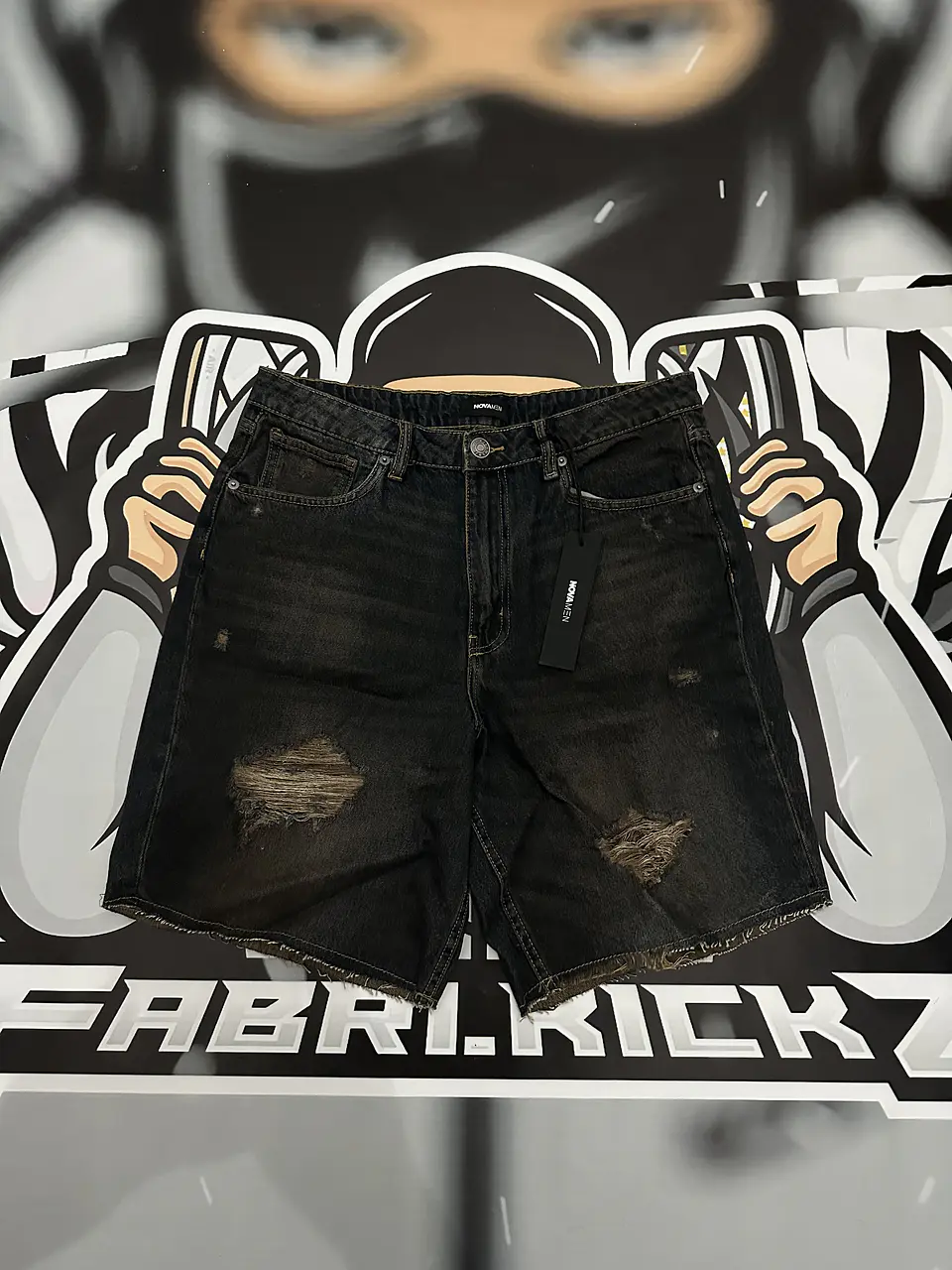 Short Fashion Nova Jeans worn coffee 1
