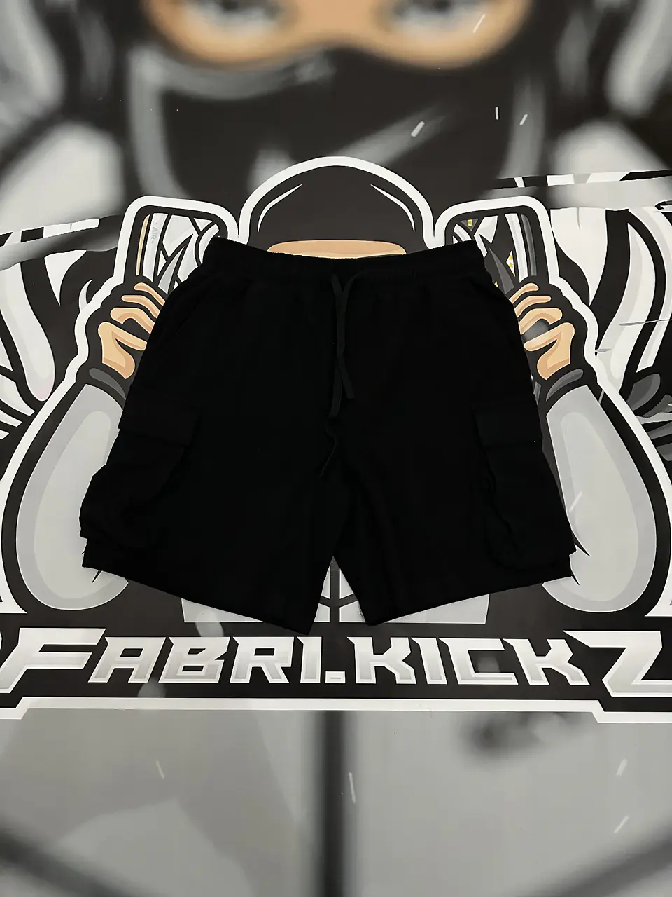 Short Fashion Nova cargo black cotton 1