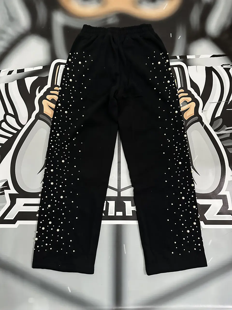 Mixed Emotion Conjunto Black ‘Pearl’ - Hoodie + pants 4