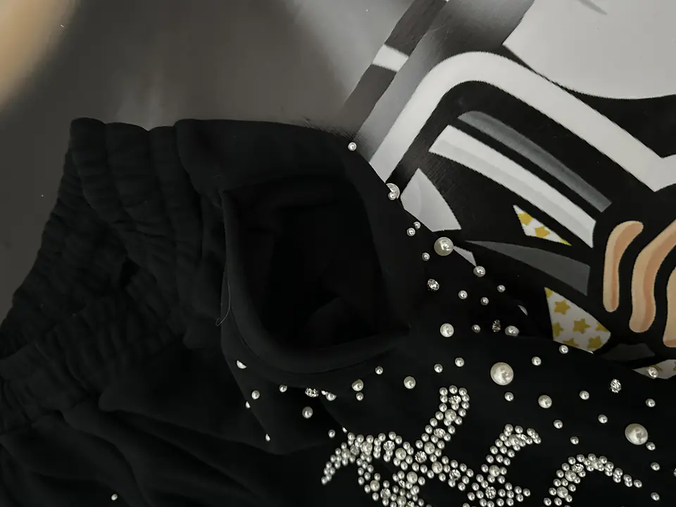Mixed Emotion Conjunto Black ‘Pearl’ - Hoodie + pants 6