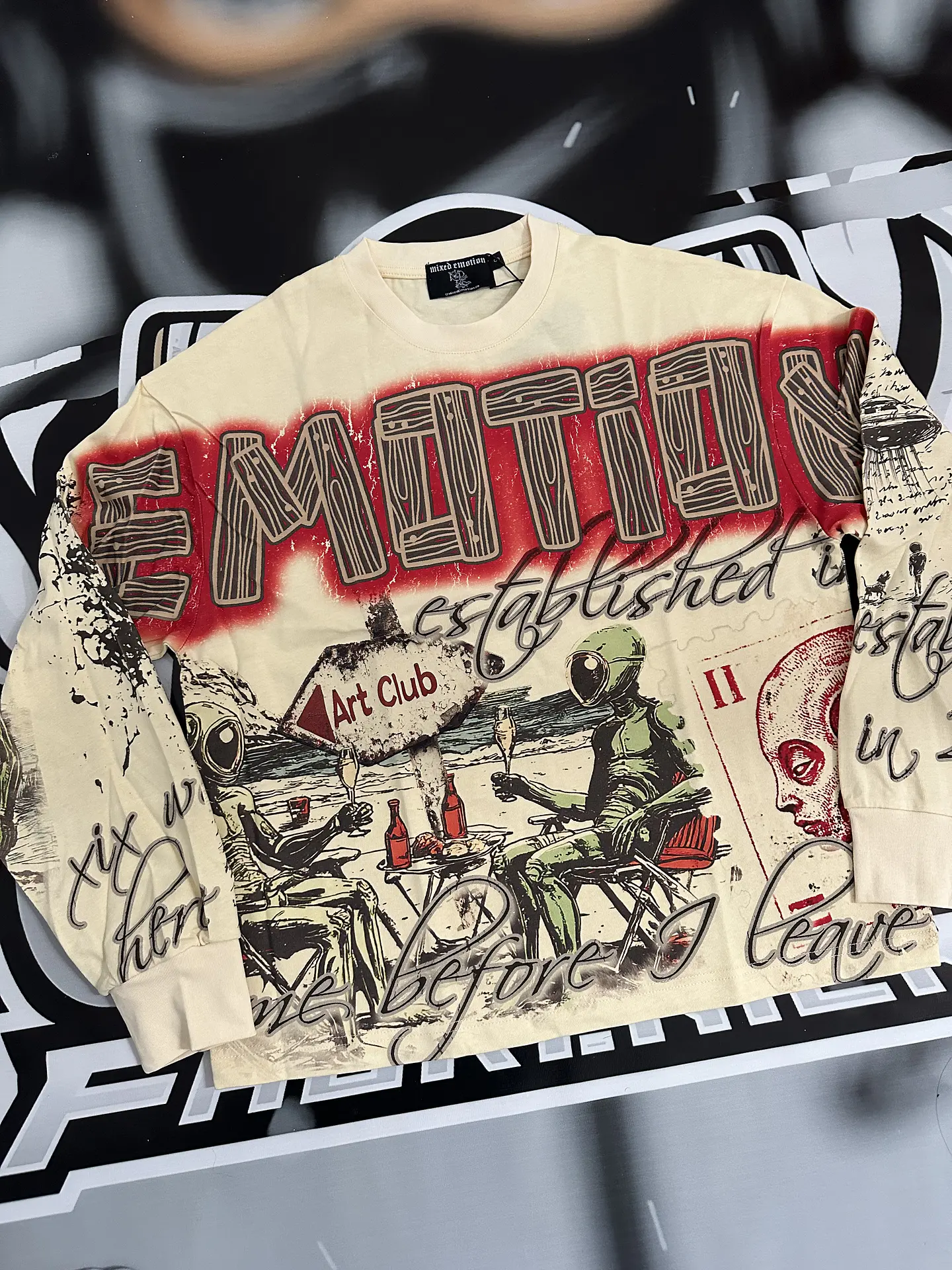 Mixed Emotion Cream ‘Art Club’ Long Sleeve 2