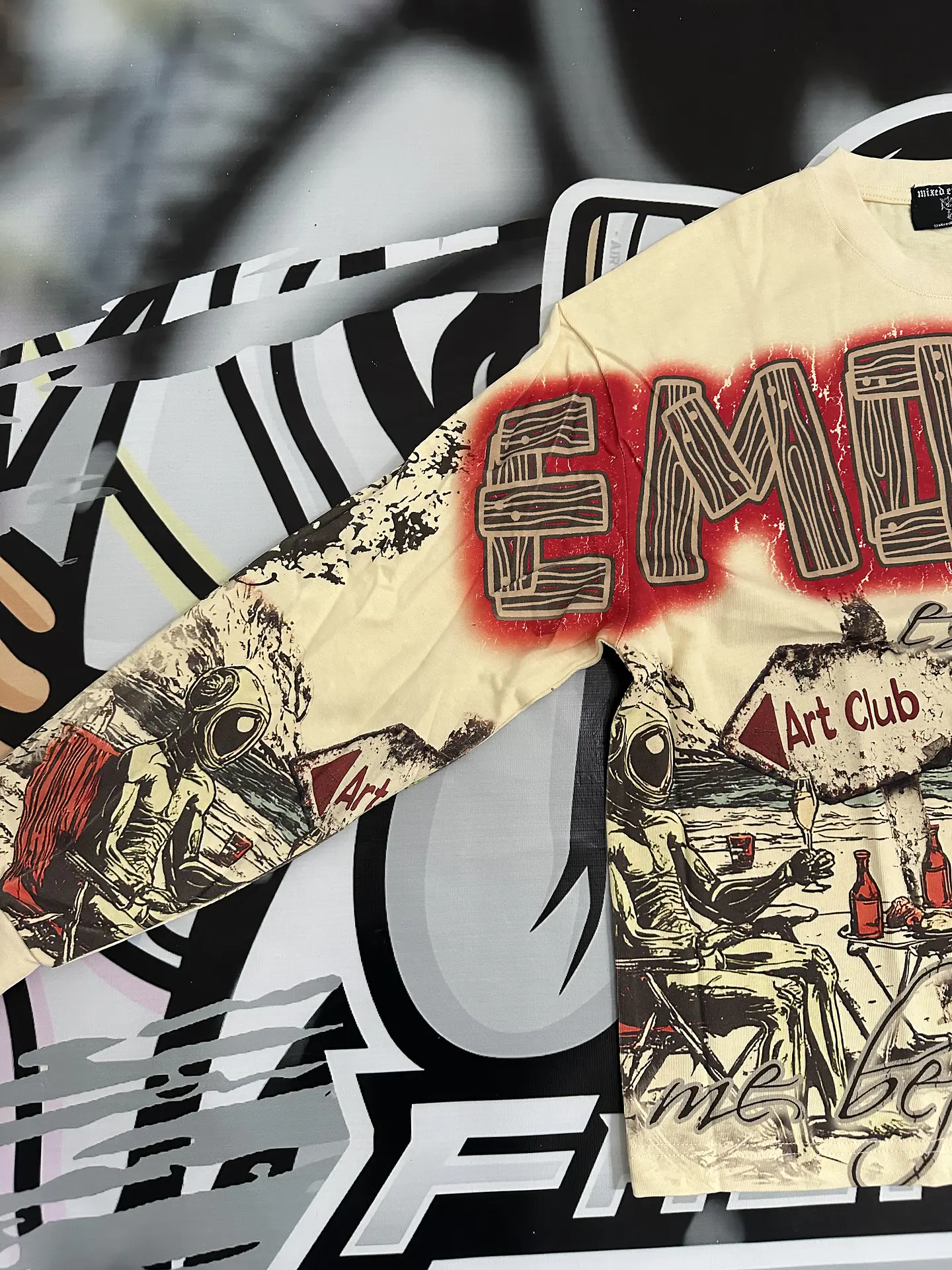 Mixed Emotion Cream ‘Art Club’ Long Sleeve 5