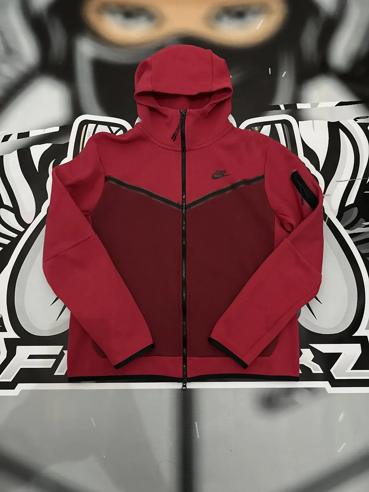 Nike Tech Full Zip - red wine USED 1