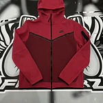 Nike Tech Full Zip - red wine USED