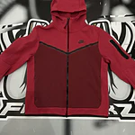 Nike Tech Full Zip - red wine USED