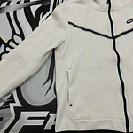 Nike Tech Full Zip - White USED