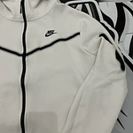 Nike Tech Full Zip - White USED