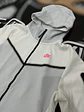 Nike Tech Full Zip - White/Pink and grey USED - Miniatura 5