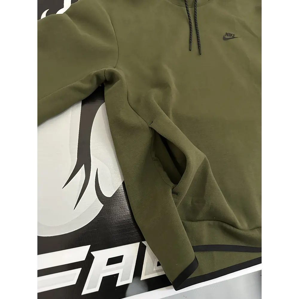 Nike Sportswear Tech Fleece Pullover Hoodie - Olive/Black x GatoradeUSED