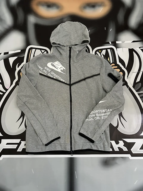 Nike Sportswear Tech Fleece Graphic Full-Zip Hoodie - Grey USED