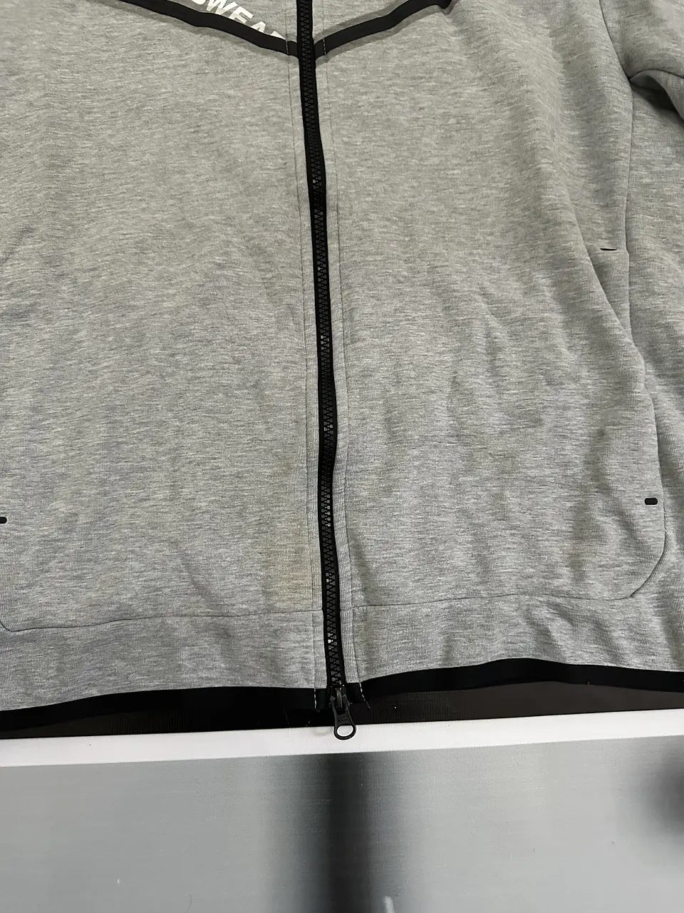 Nike Sportswear Tech Fleece Graphic Full-Zip Hoodie - Grey USED 2