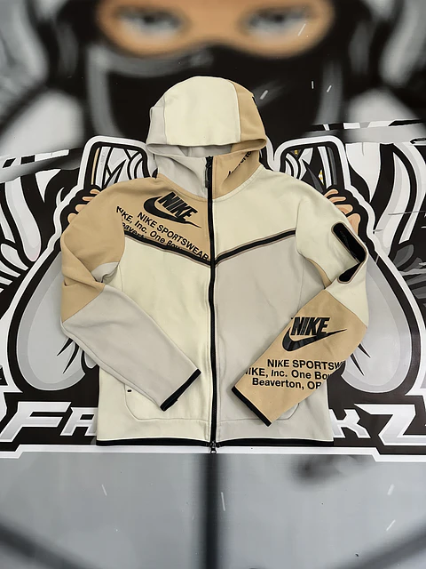 Nike Sportswear Tech Fleece Printed Full-Zip Hoodie Light Bone USED