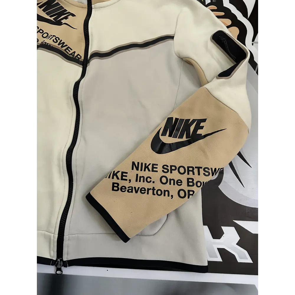 Nike Sportswear Tech Fleece Printed Full-Zip Hoodie Light Bone USED