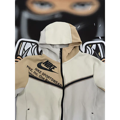 Nike Sportswear Tech Fleece Printed Full-Zip Hoodie Light Bone USED