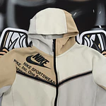 Nike Sportswear Tech Fleece Printed Full-Zip Hoodie Light Bone USED