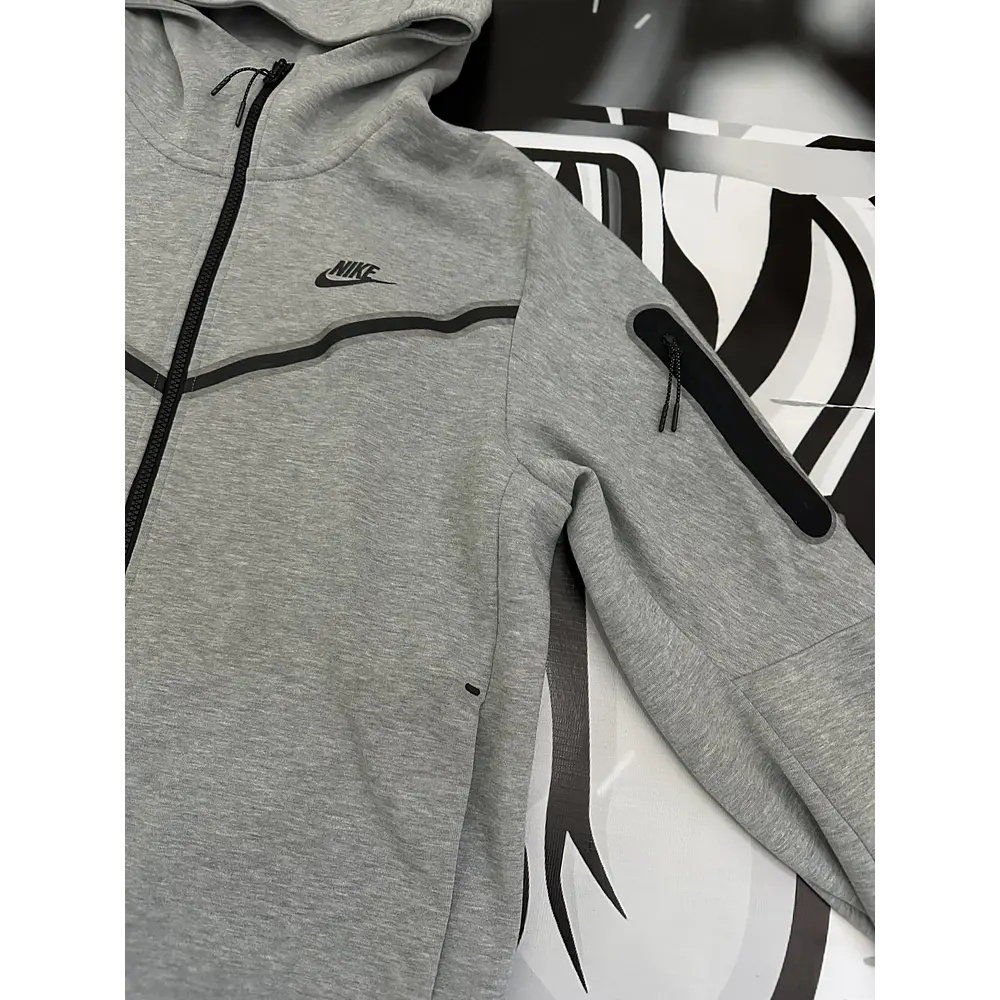 Nike Sportswear Tech Fleece Full-Zip Hoodie - Dark Grey Heather USED
