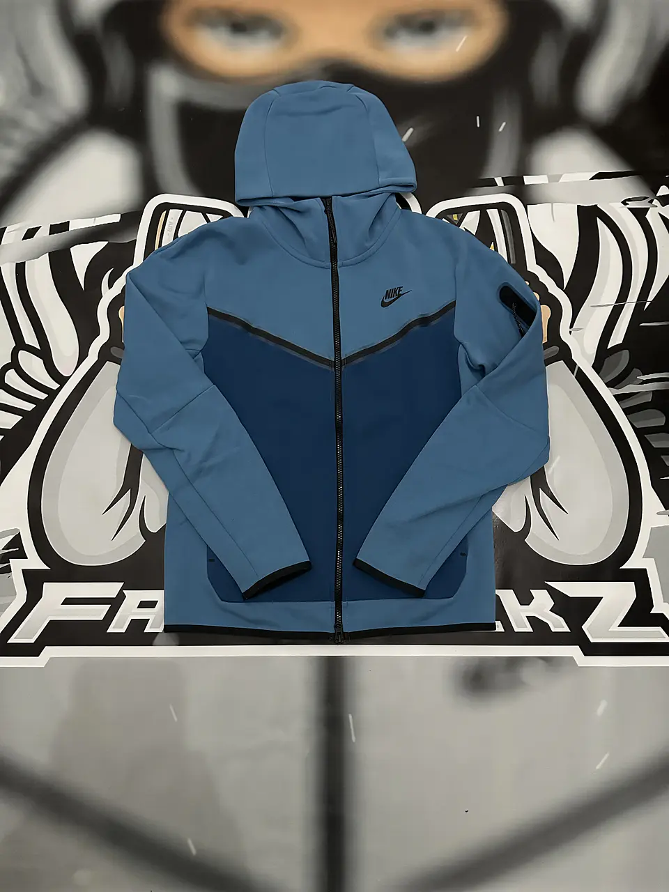 Nike Sportswear Tech Fleece - Dutch Blue USED 1
